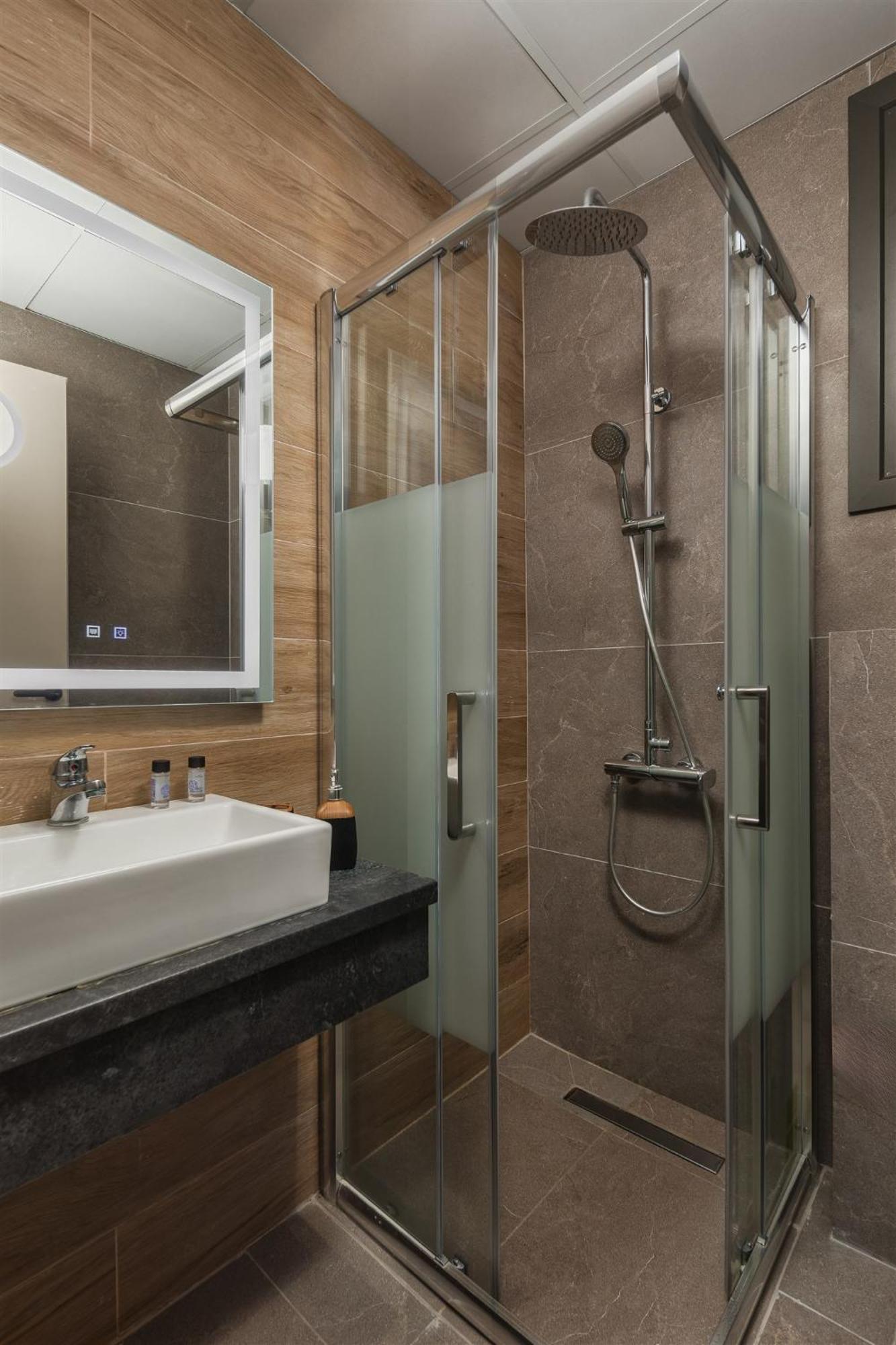 An&Vi Luxury Residences Ioannina Extérieur photo